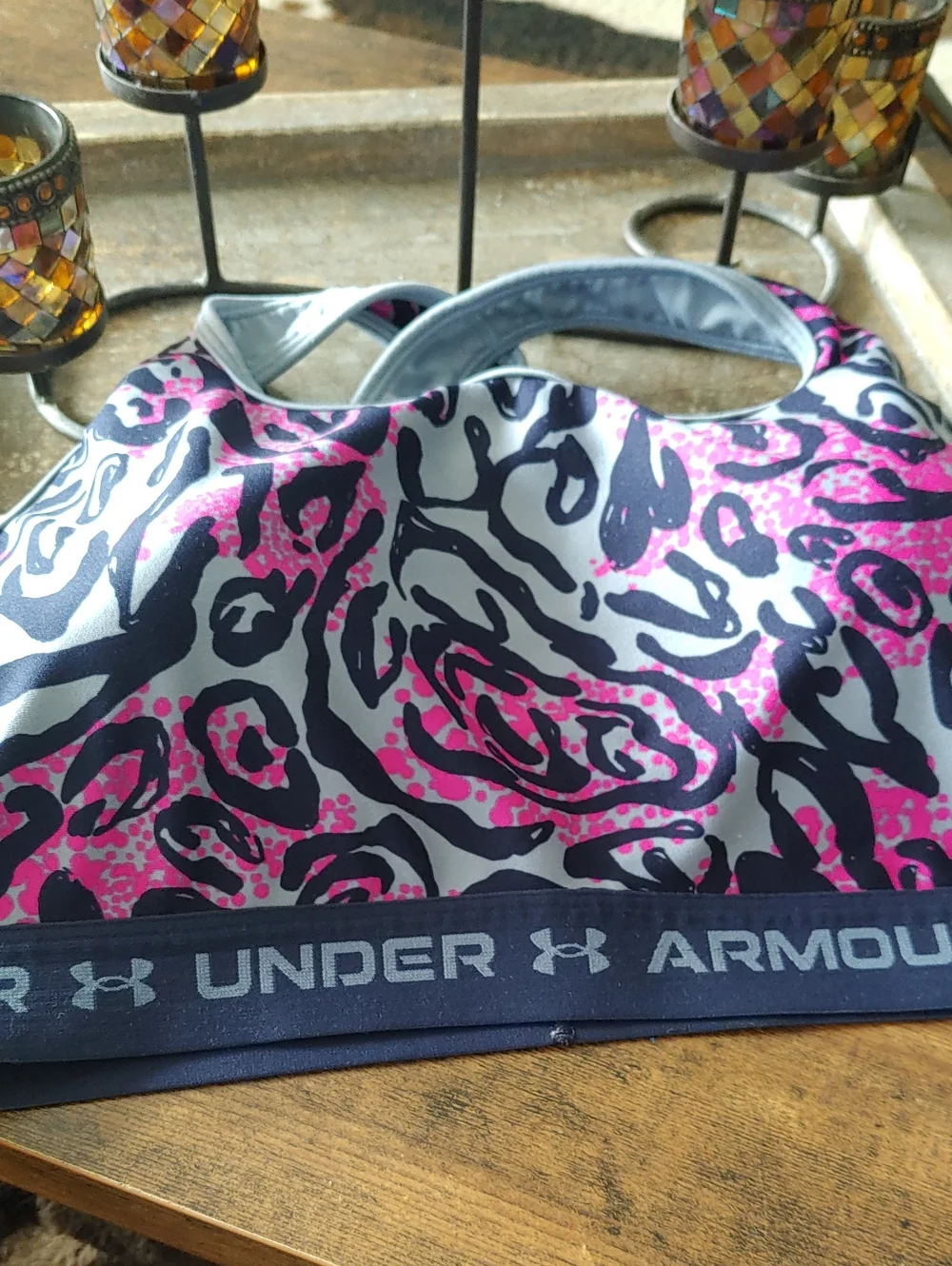 Like New Under Armour 3X Purple/pink Criss Cross Padded Wirefree Sports bra